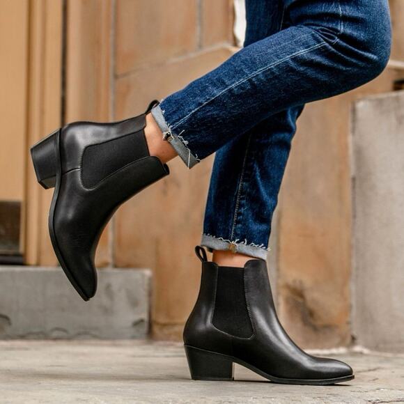 THURSDAY BOOT CO Leather Duchess Chelsea Boots Black Women's Size 9 - Picture 2 of 14